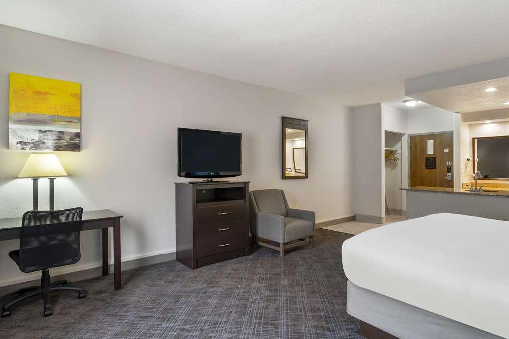 Comfort Inn & Suites Mundelein-Vernon Hills Номер фото